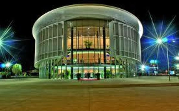 Théâtre le forum Frejus