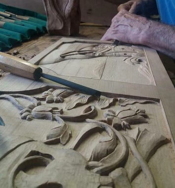 Démonstration de sculpture sur bois