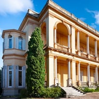 Les villas Belle Époque à Fréjus : la Villa Aurélienne
