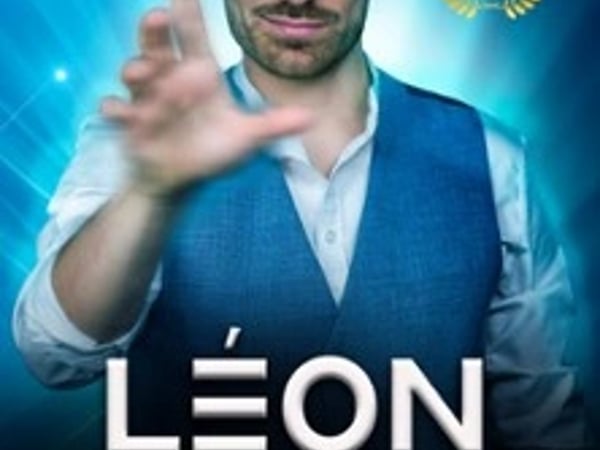 Léon, Illusion ou Coïncidence, Tournée